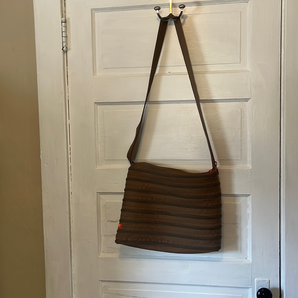 zip it bag - Picture 2 of 9